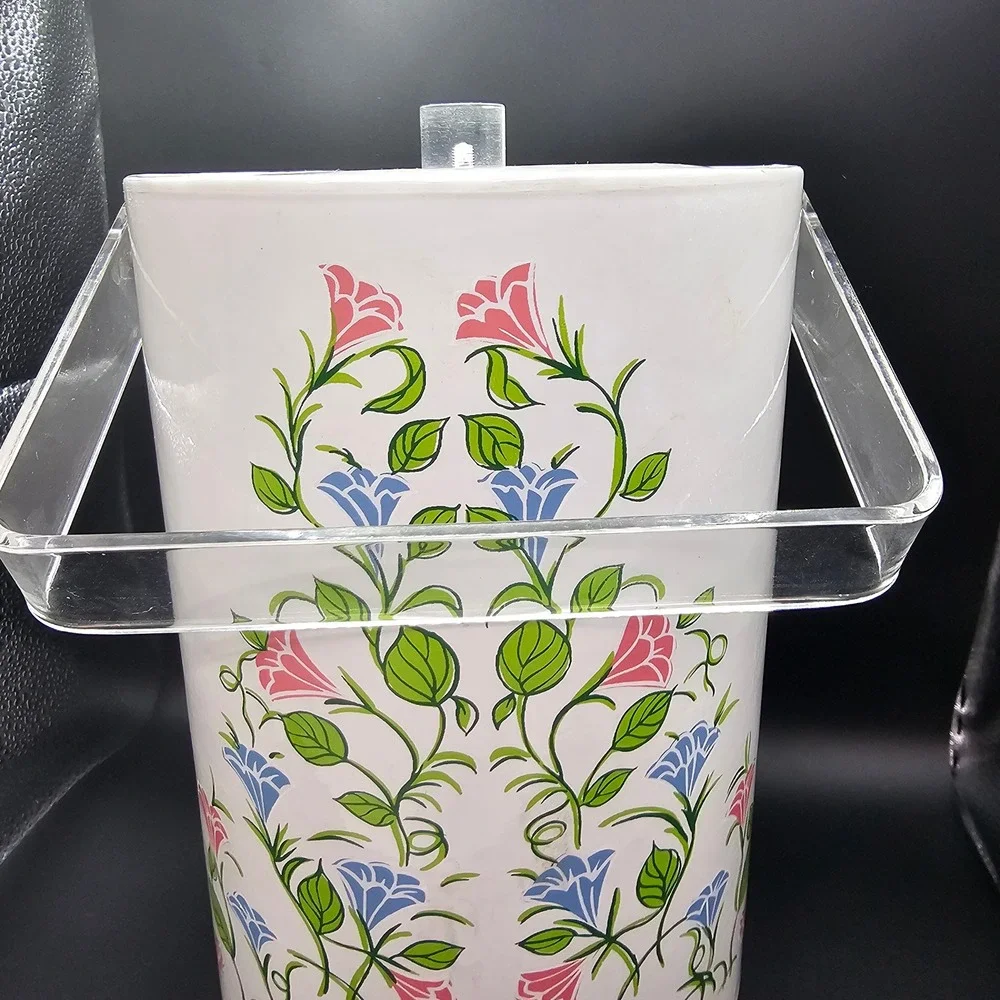 Vintage 1960s Ice Bucket White‎ Enamel Floral Lucite Handle MCM Barware